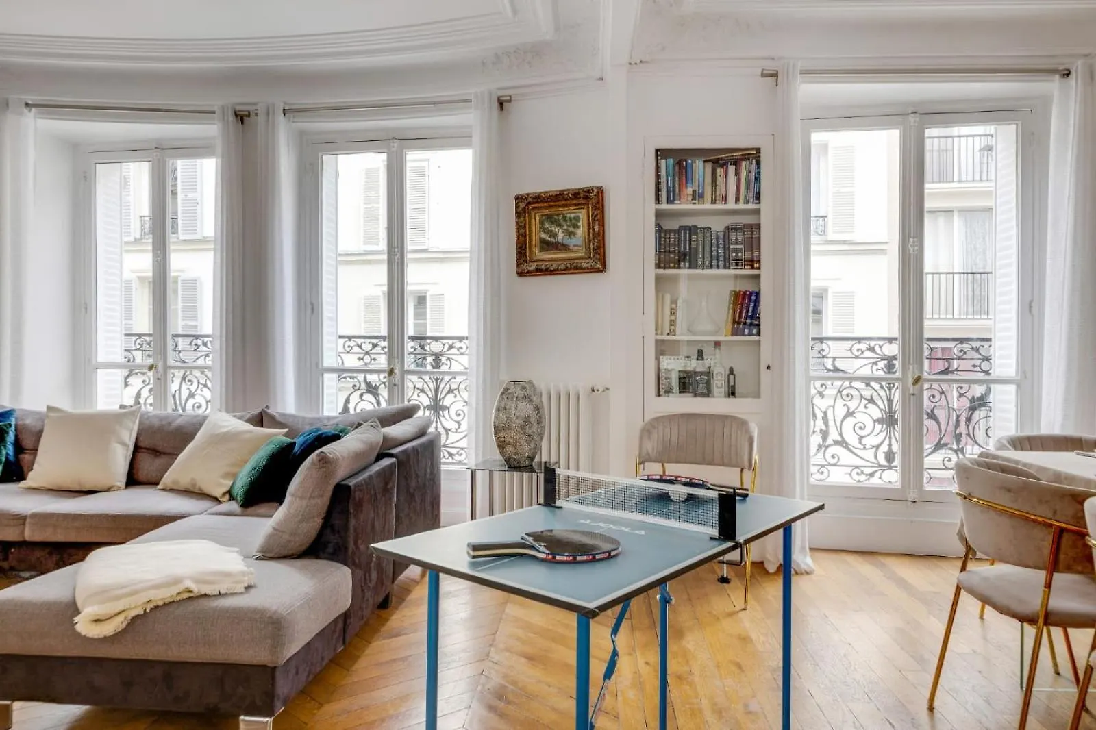 Luxurious Flat Champs Elysee Paris France